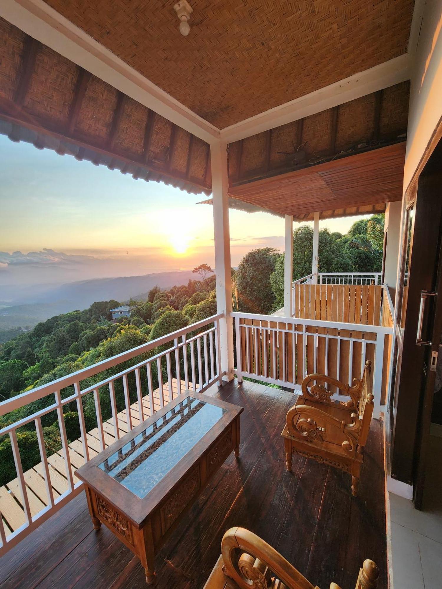 De La Sierra Munduk Exterior foto
