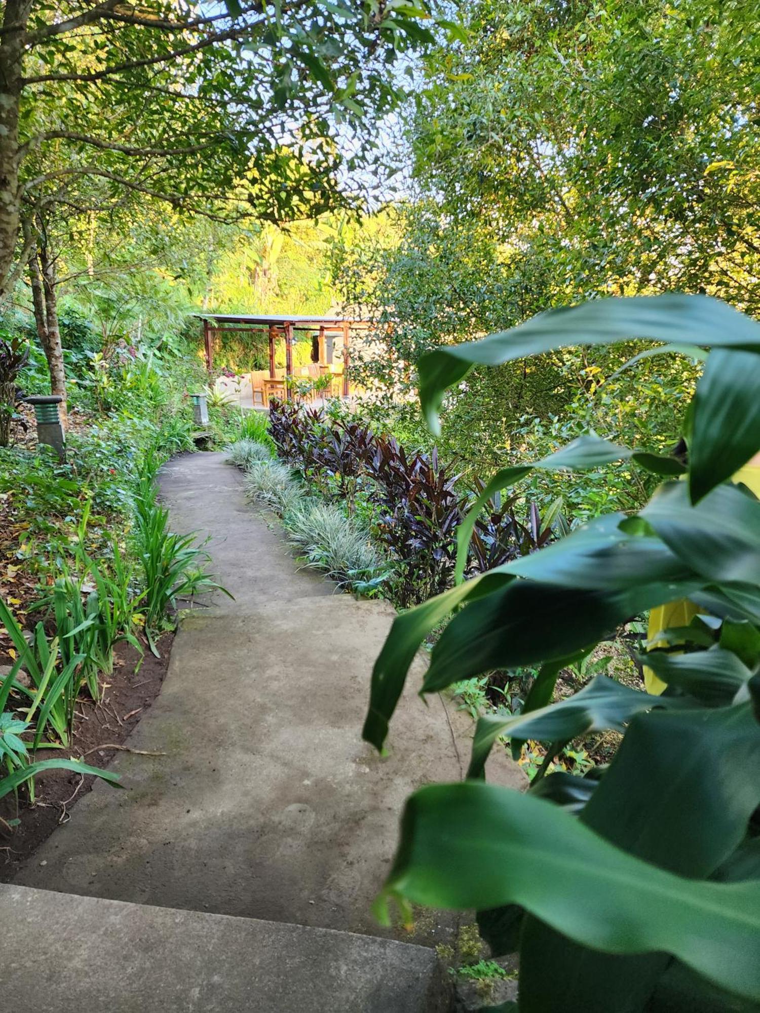 De La Sierra Munduk Exterior foto